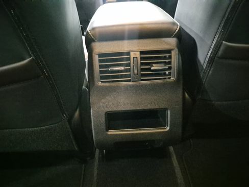 Used 2025 Mitsubishi Outlander SE AWD/4WD image 22