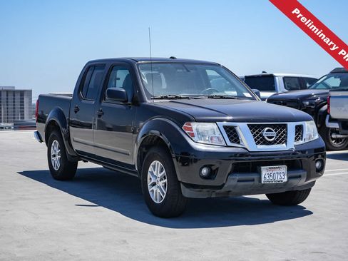 Used 2018 Nissan Frontier SV w/ Value Truck Package RWD image 3