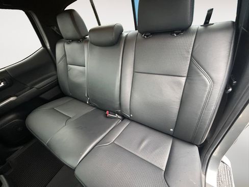 Used 2023 Toyota Tacoma Limited image 11