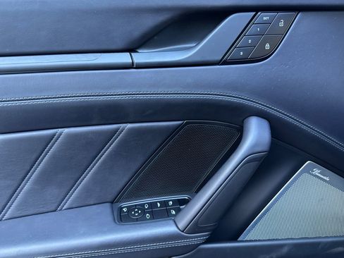 Used 2023 Porsche 911 Carrera GTS image 13