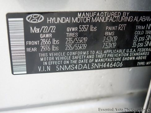 Used 2022 Hyundai Santa Fe Limited AWD/4WD image 29