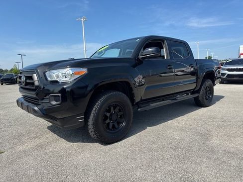 Used 2023 Toyota Tacoma SR AWD/4WD image 2