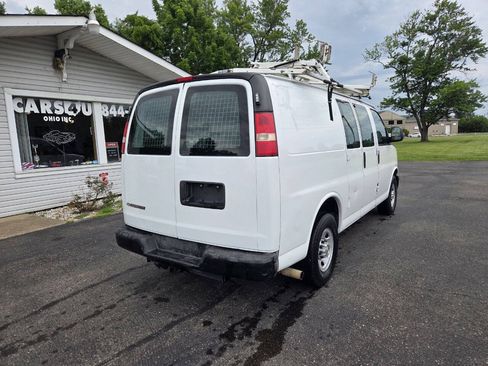 Used 2015 Chevrolet Express 2500 RWD image 7