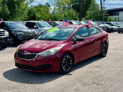 Used 2016 Kia Forte LX FWD image 2