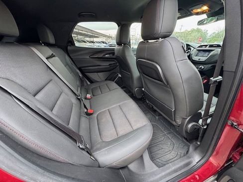 Used 2022 Chevrolet TrailBlazer RS image 13