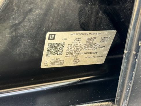 Used 2017 Chevrolet Silverado 2500 High Country w/ Duramax Plus Package image 28