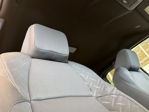 New 2026 Toyota Tacoma SR AWD/4WD image 17