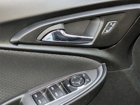 Used 2024 Chevrolet Malibu LT image 13