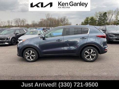 Certified 2022 Kia Sportage LX image 8