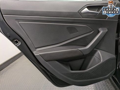 Used 2024 Volkswagen Jetta SE w/ Panoramic Sunroof Package FWD image 26