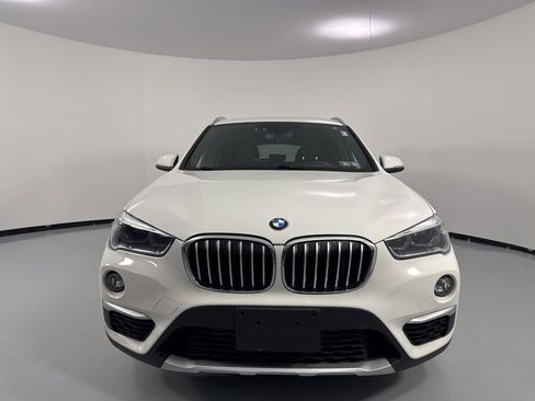 Used 2017 BMW X1 xDrive28i image 2