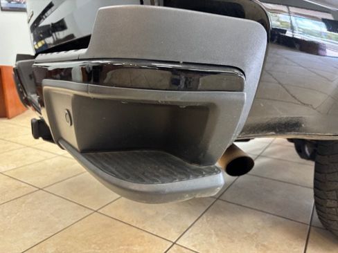 Used 2021 Chevrolet Colorado Z71 RWD image 13