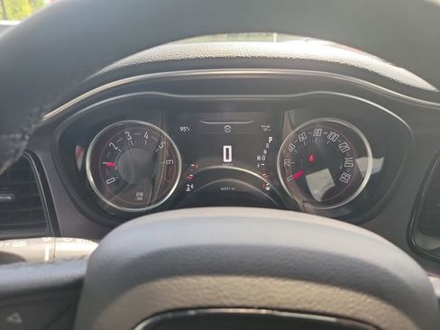Used 2017 Dodge Challenger SXT RWD image 16