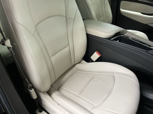 Certified 2023 Buick Enclave Essence AWD/4WD image 27