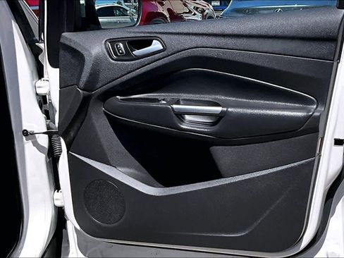 Used 2018 Ford Escape SE w/ SE Sync 3 Package image 26