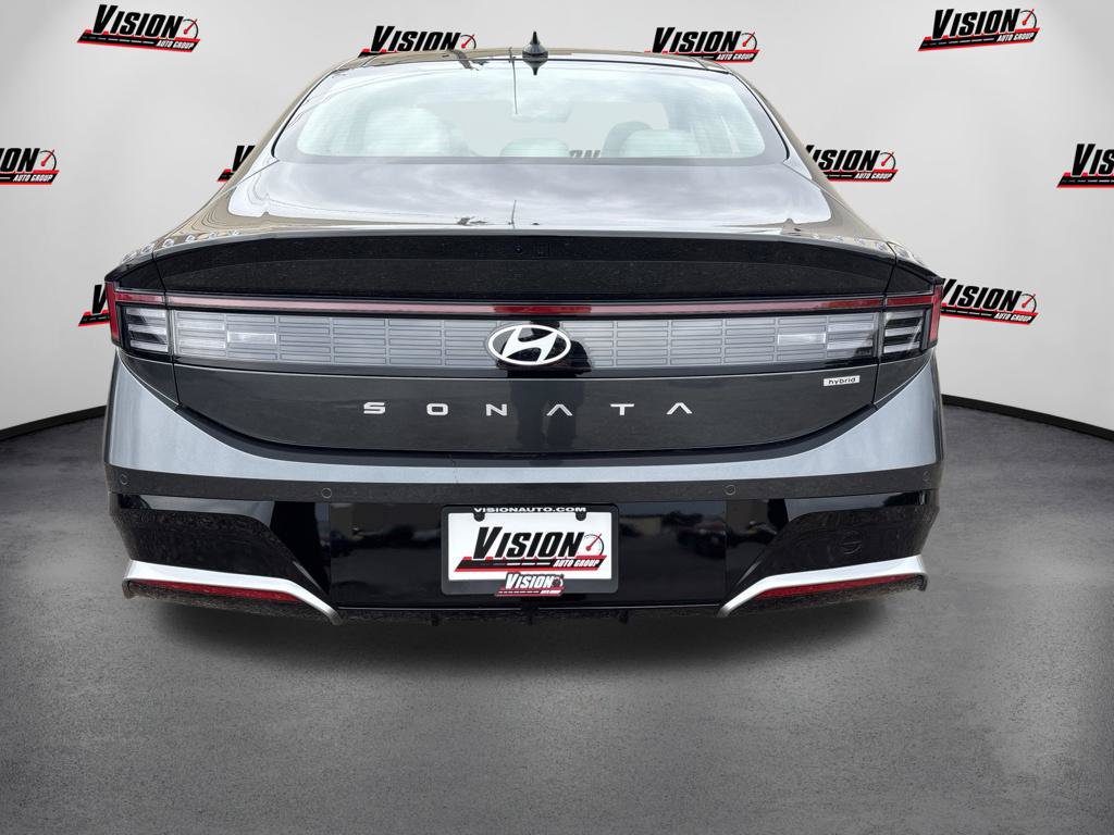 New 2026 Hyundai Sonata Limited FWD image 4