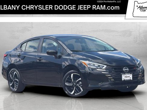 Used 2024 Nissan Versa SR FWD image 1