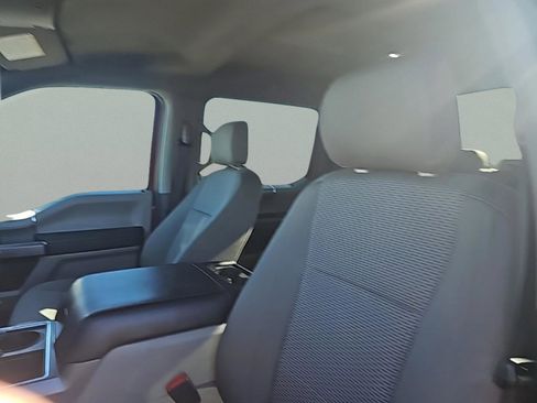 Used 2021 Ford F250 XLT w/ XLT Premium Package image 27