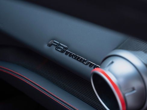 Used 2021 Ferrari F8 Tributo RWD image 52