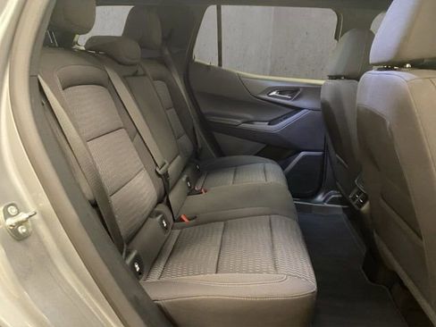 Used 2025 Chevrolet Equinox LT image 22