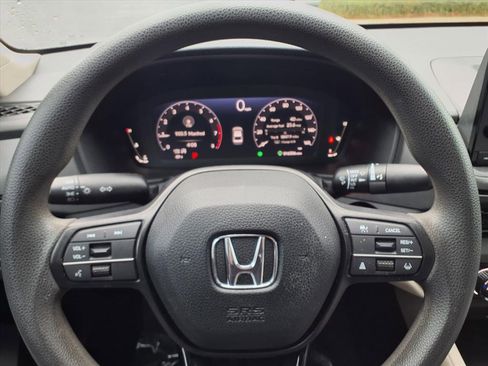 Used 2023 Honda Accord LX image 18