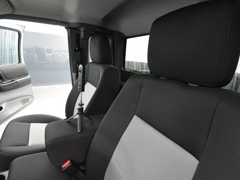 Used 2011 Ford Ranger XLT w/ Bright Trim Group image 11