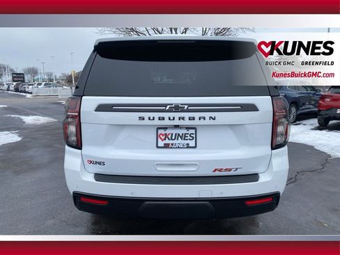 Used 2023 Chevrolet Suburban RST w/ Luxury Package image 6