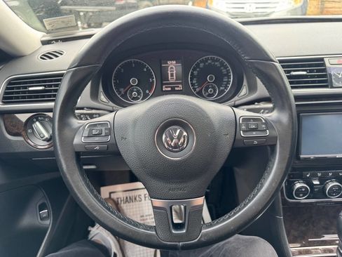 Used 2014 Volkswagen Passat TDI SEL Premium image 13
