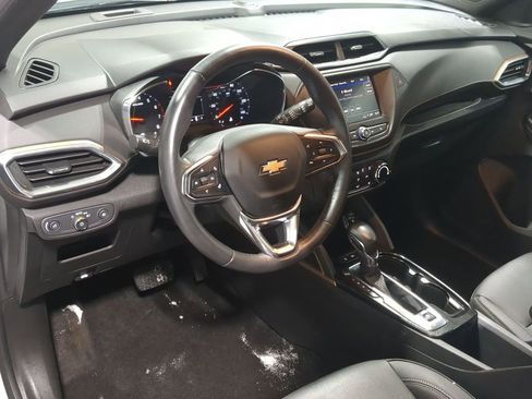Used 2023 Chevrolet TrailBlazer ACTIV image 12