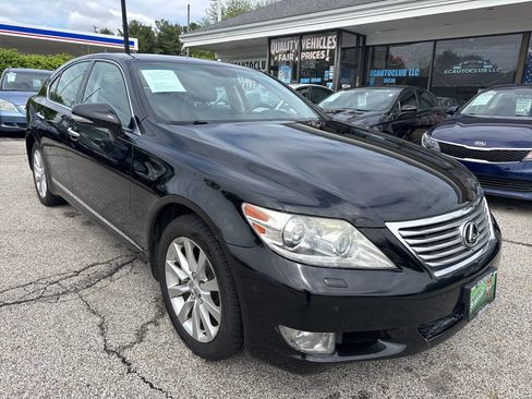 Used 2011 Lexus LS 460 AWD w/ Comfort Pkg image 21