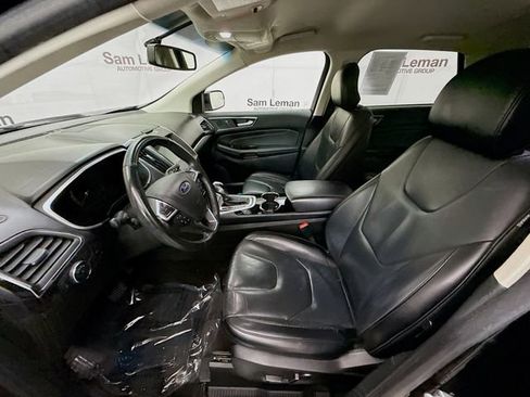 Used 2018 Ford Edge Titanium image 21