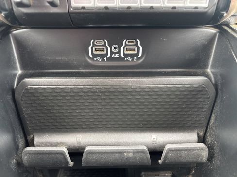 Used 2023 RAM 2500 Laramie AWD/4WD image 43