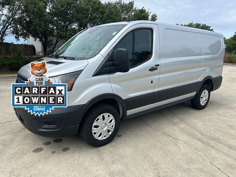 Used 2023 Ford E-Transit Low Roof RWD image 1