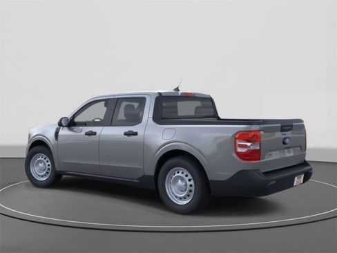 New 2025 Ford Maverick XL image 4