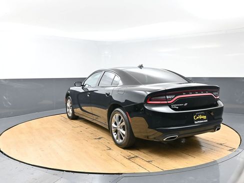 Used 2021 Dodge Charger SXT AWD/4WD image 9