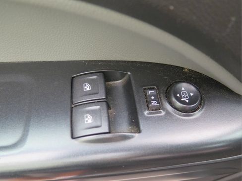 Used 2016 Chevrolet Colorado W/T w/ WT Convenience Package AWD/4WD image 11