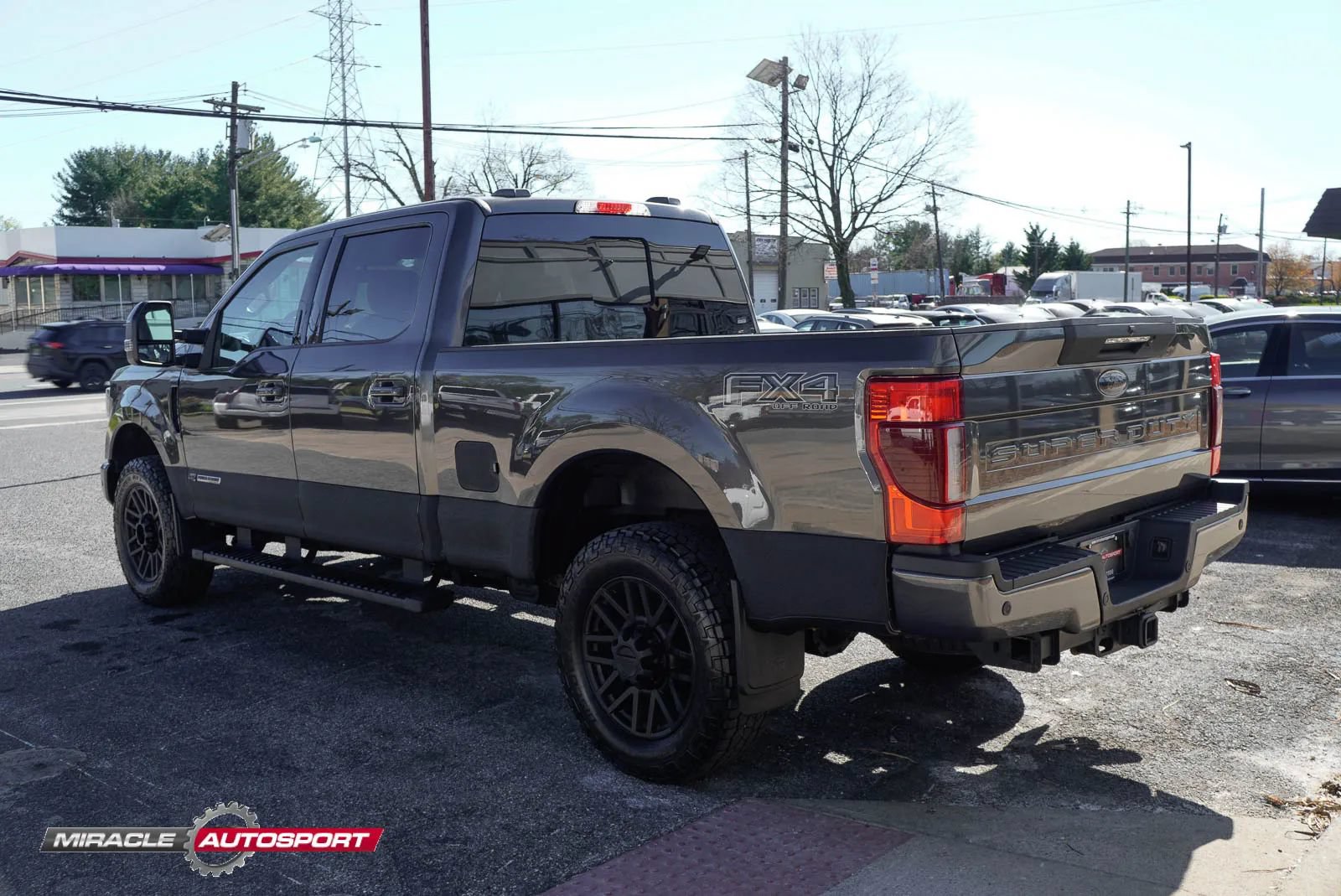 Used 2020 Ford F350 Lariat AWD/4WD image 5