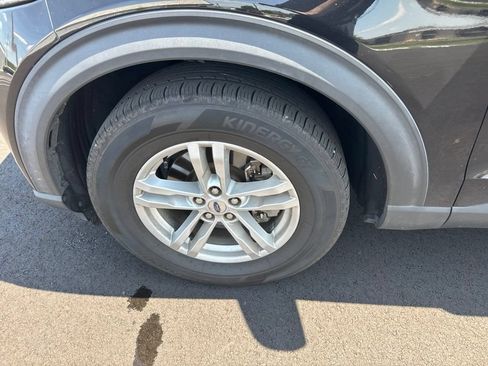 Used 2021 Ford Explorer XLT RWD image 23