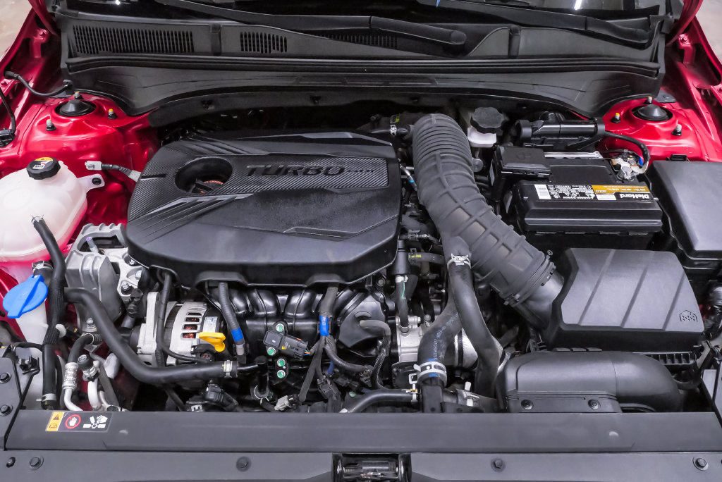 Used 2022 Kia Forte GT w/ GT Technology Package FWD image 30