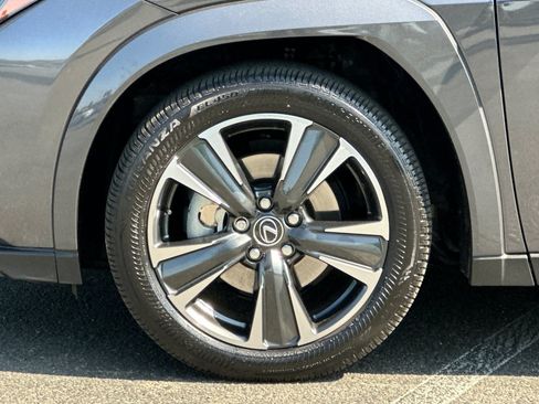 Certified 2025 Lexus UX 300h FWD w/ Accessory Package (Z2) image 14