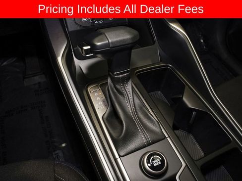 Certified 2025 Kia Sorento LX FWD image 15