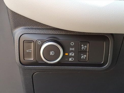 New 2026 Ford Explorer Platinum w/ LUX Leather Package image 21