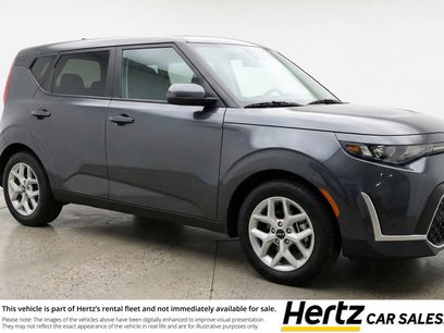 Used 2025 Kia Soul LX w/ LX Technology Package