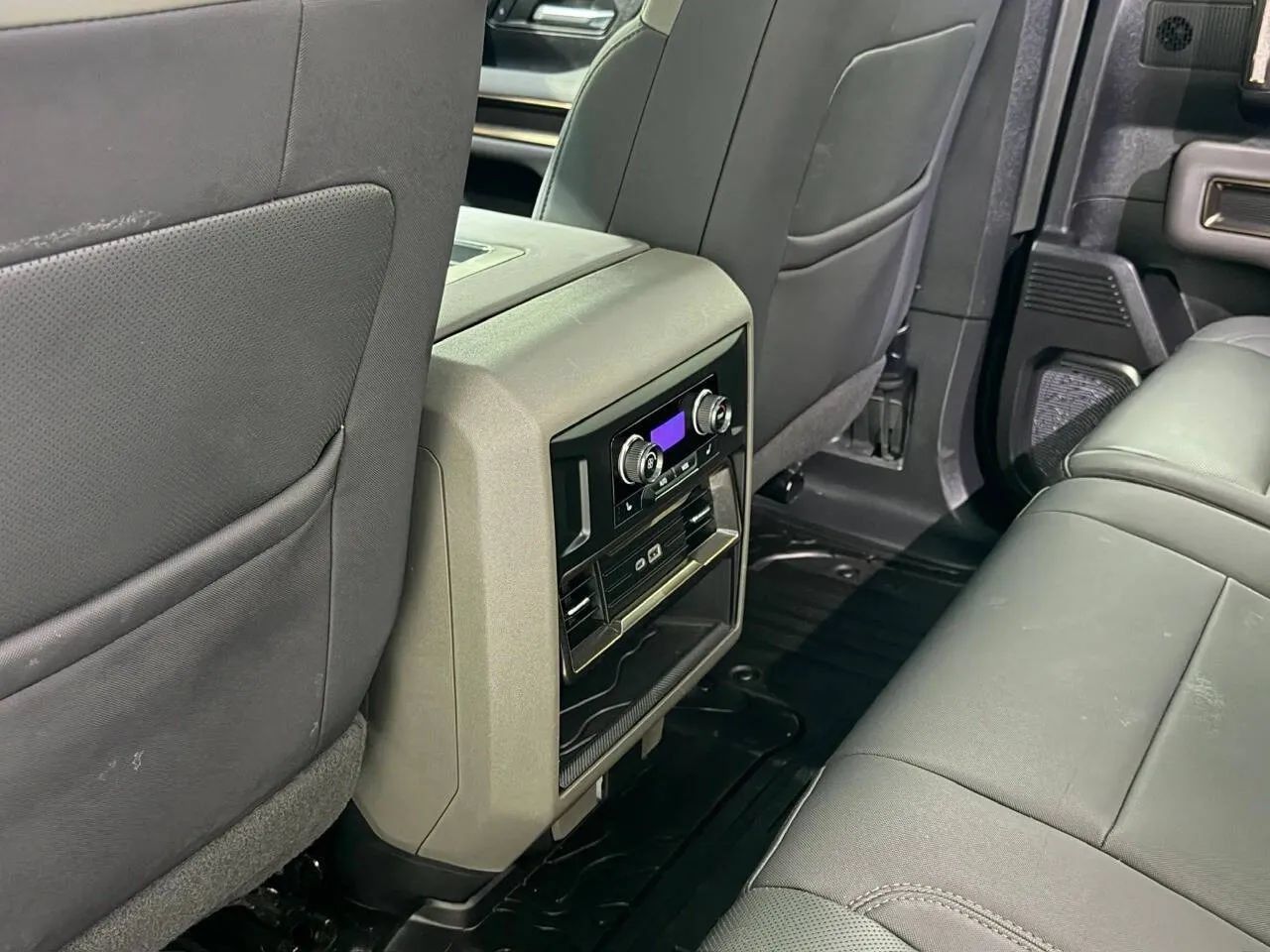 Used 2024 GMC Hummer EV 3X w/ LPO, Cargo Utility Package AWD/4WD image 34