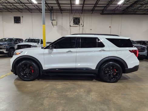 Used 2022 Ford Explorer ST w/ Equipment Group 401A AWD/4WD image 7
