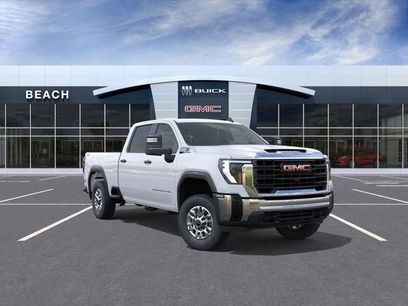 New 2025 GMC Sierra 2500 Pro w/ Convenience Package