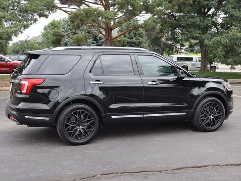 Used 2018 Ford Explorer Limited AWD/4WD image 4