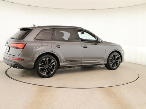 New 2026 Audi Q7 2.0T Premium image 7