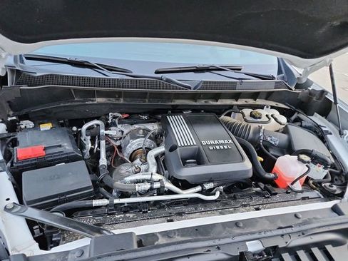 Certified 2024 Chevrolet Silverado 1500 High Country w/ Technology Package image 32