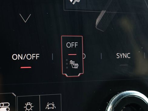 Used 2025 GMC Acadia Elevation FWD image 3